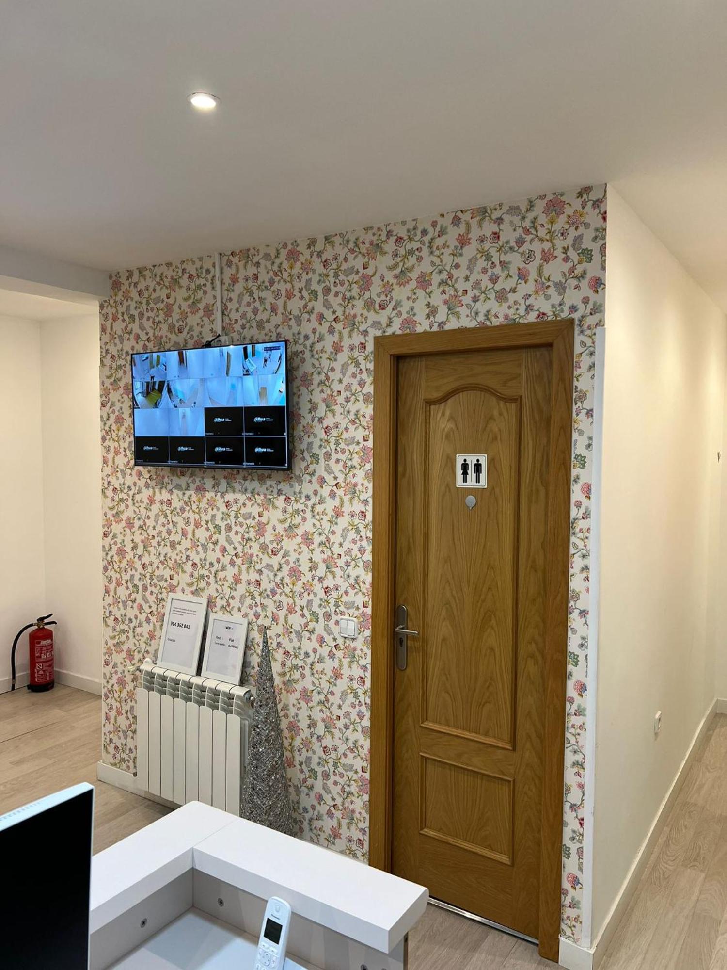 Hostal Flat55Madrid Exterior foto