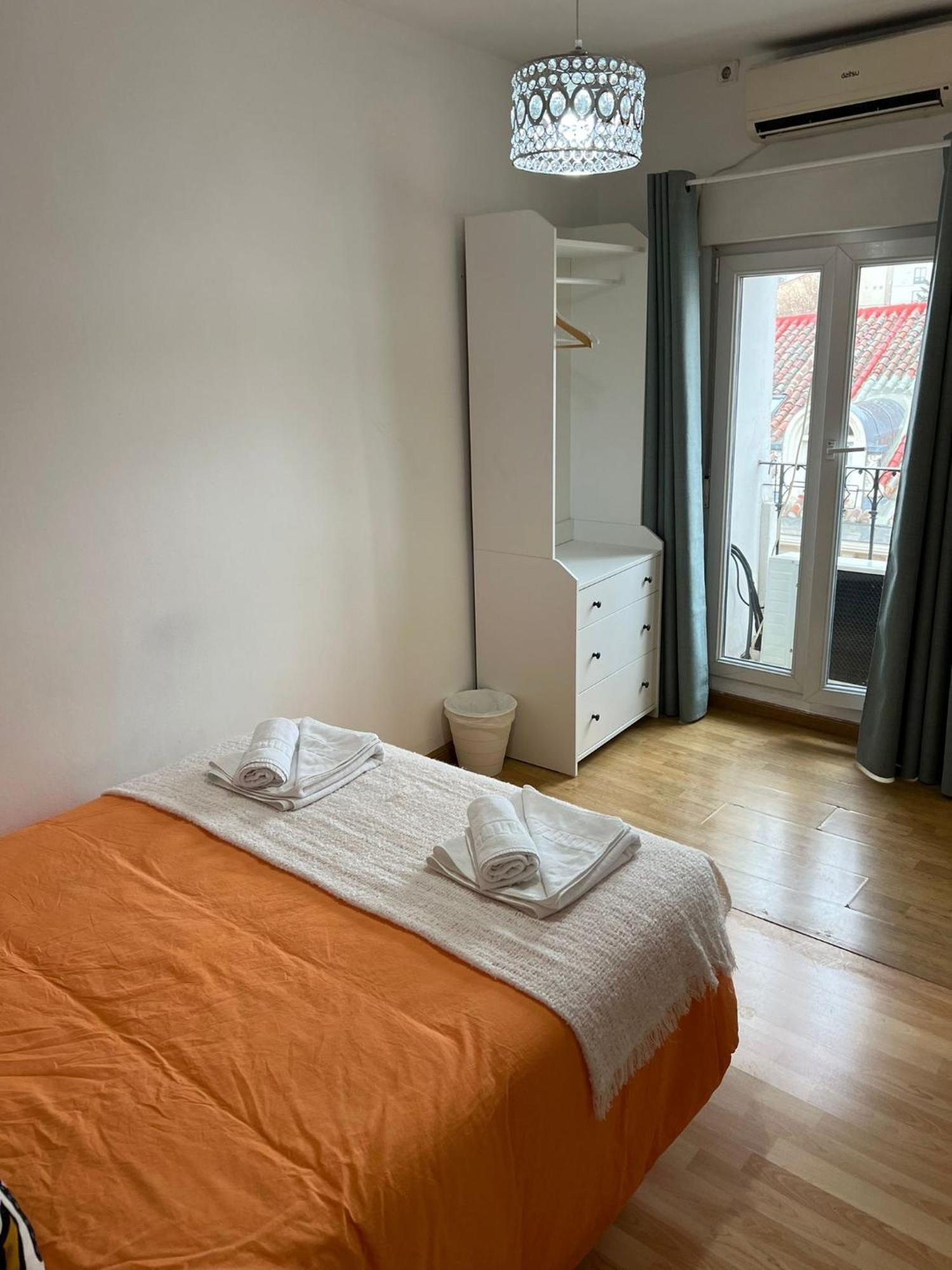 Hostal Flat55Madrid Exterior foto