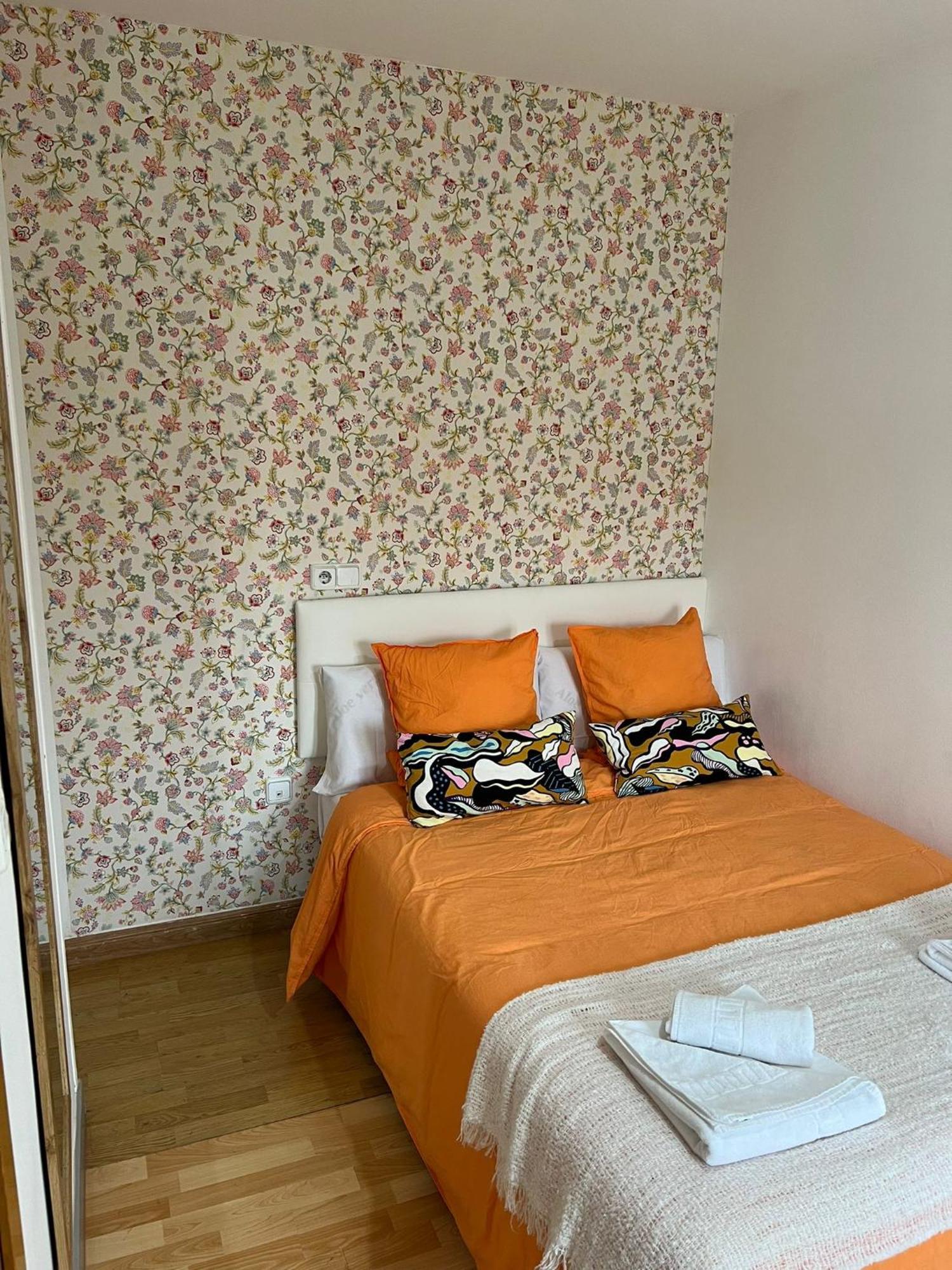 Hostal Flat55Madrid Exterior foto