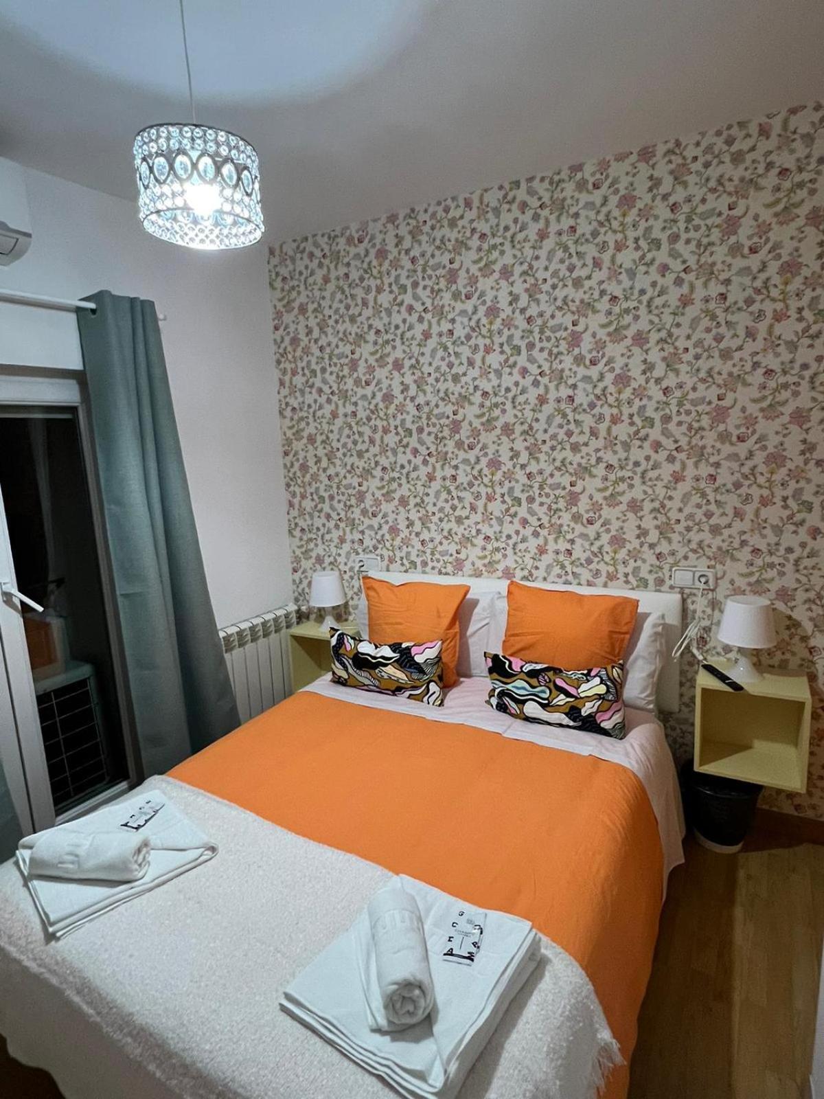 Hostal Flat55Madrid Exterior foto