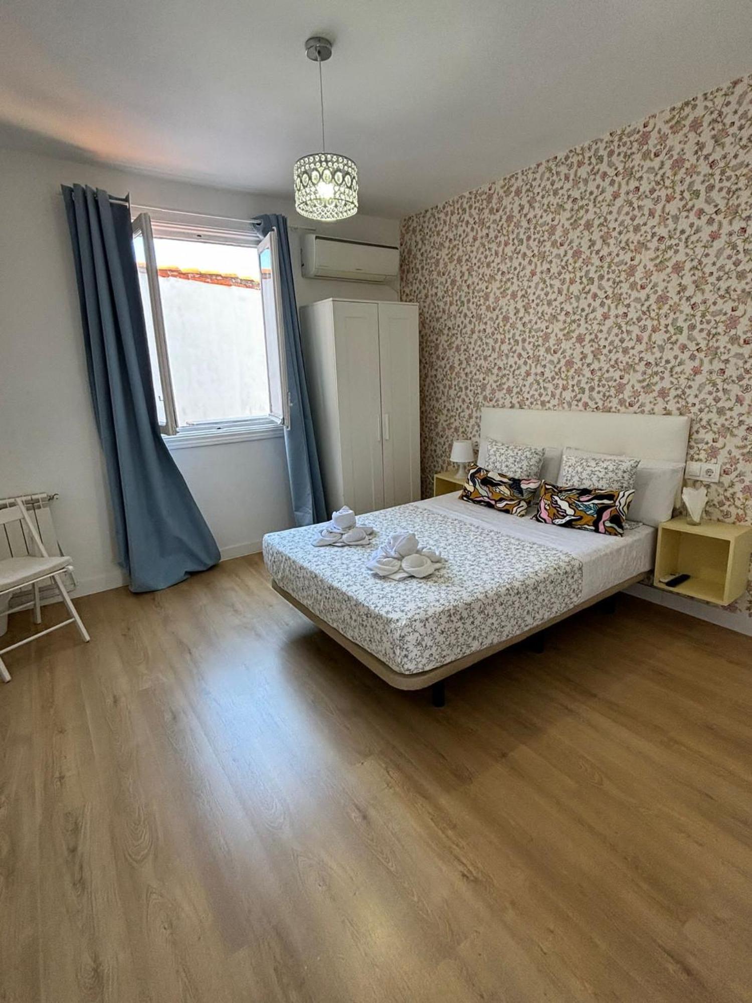Hostal Flat55Madrid Exterior foto