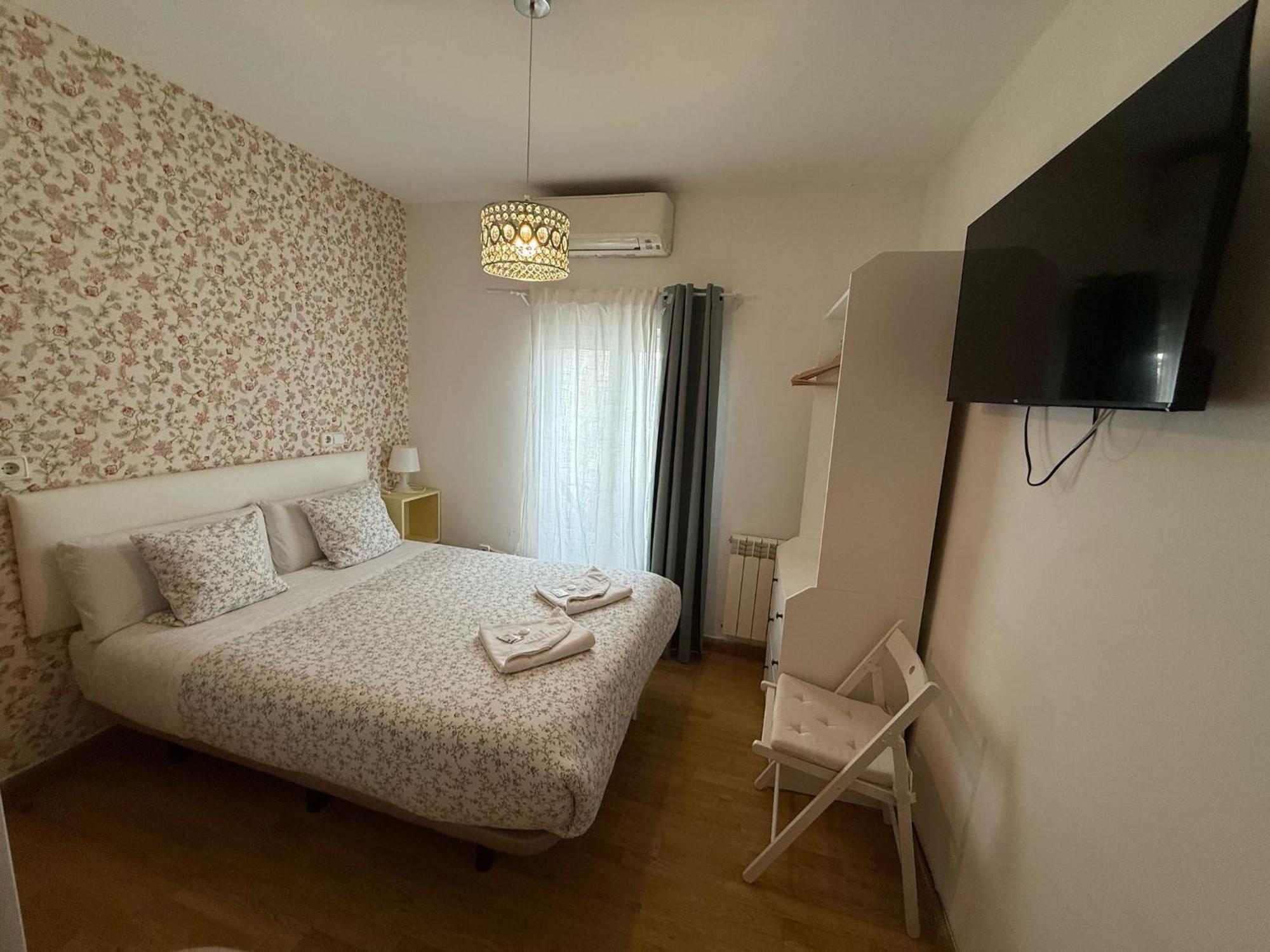 Hostal Flat55Madrid Exterior foto