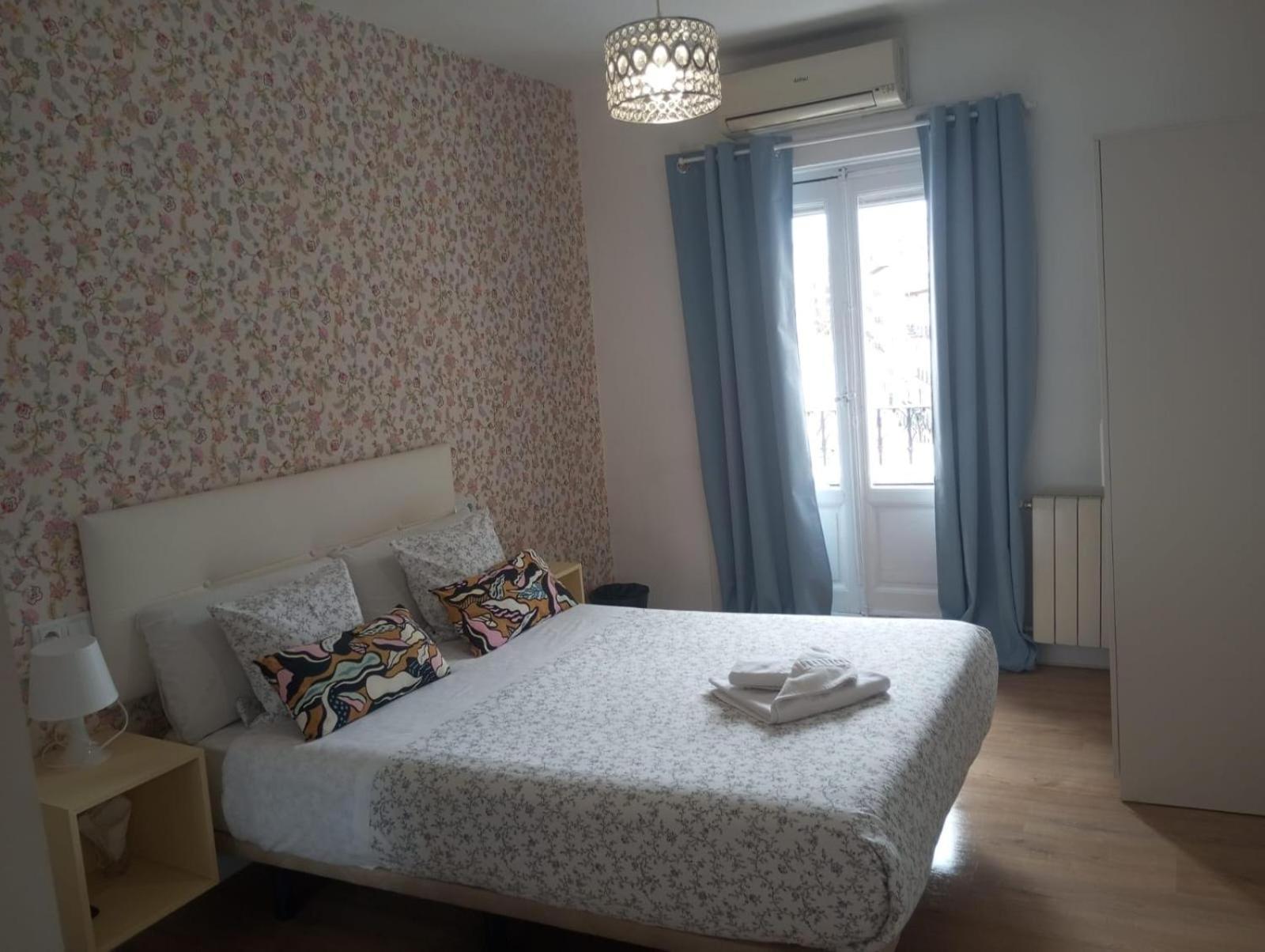 Hostal Flat55Madrid Exterior foto