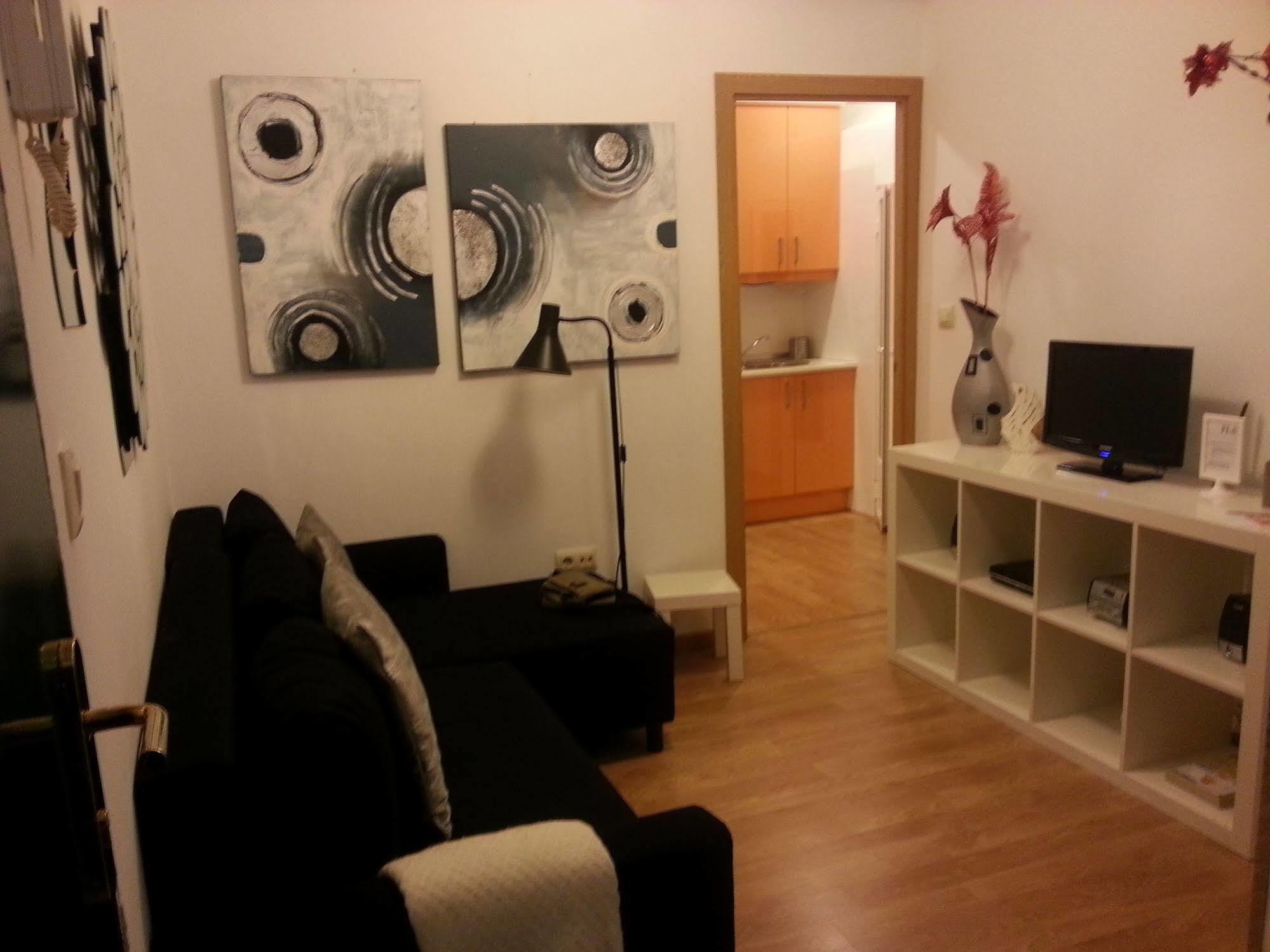 Hostal Flat55Madrid Exterior foto